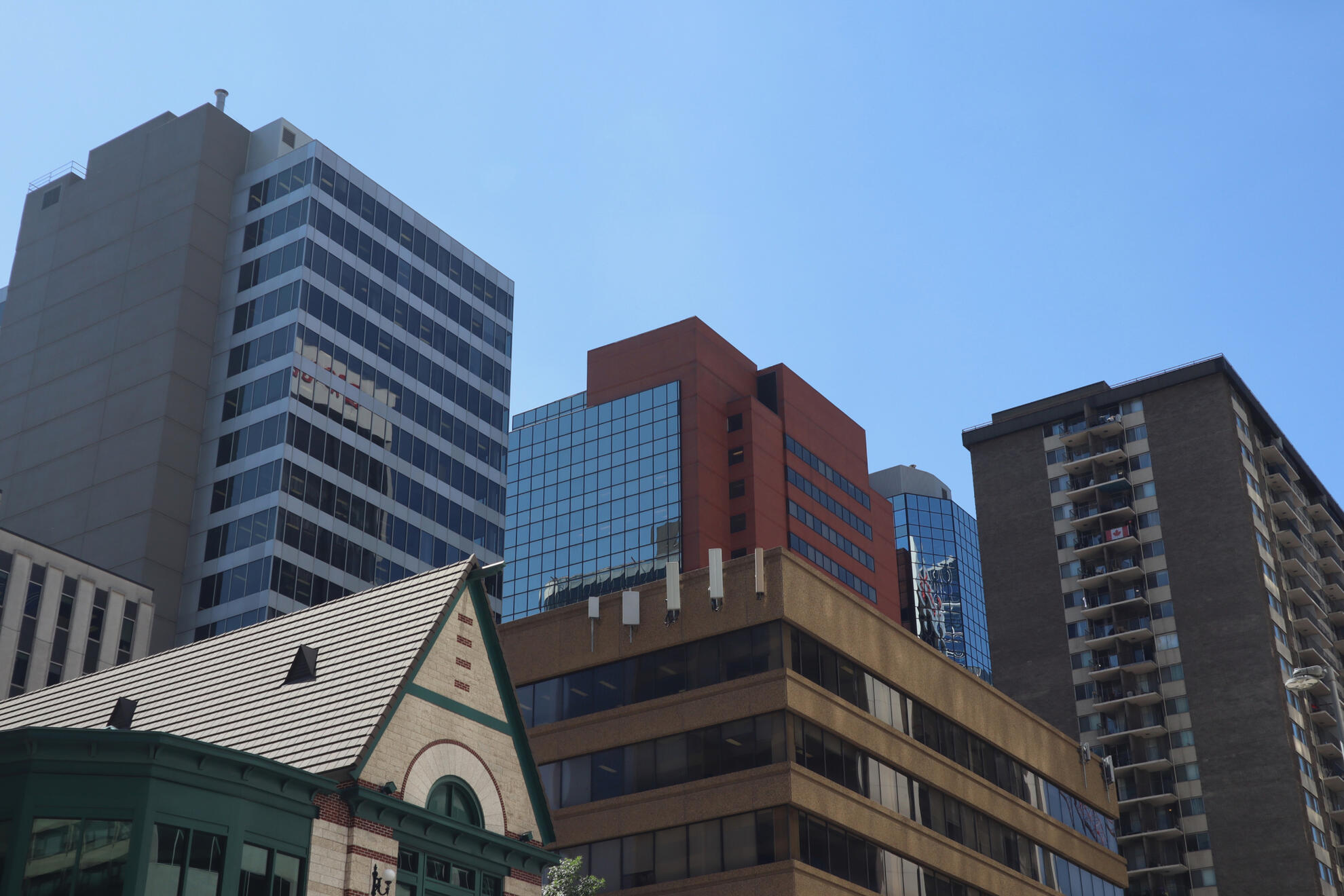 Calgary, Alberta, Canada. Shot on Canon EOS M50 Mark I.