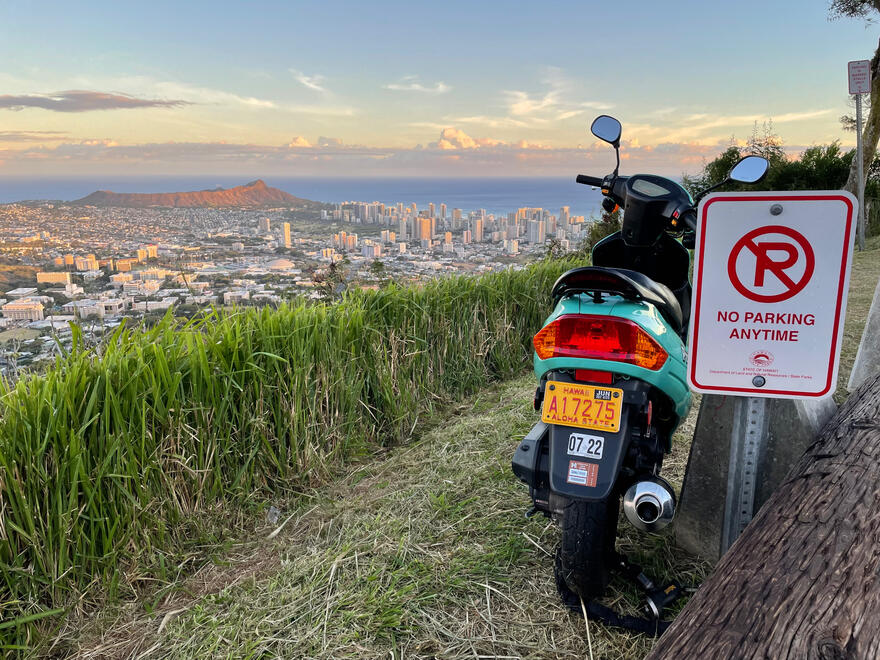 Pu'u 'Ualaka'a State Wayside, Hawai'i, US. Shot on iPhone 12 mini.